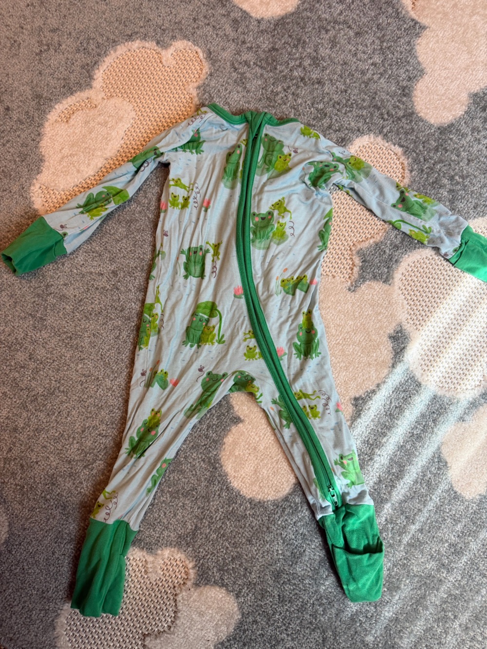 Little Sleepies- Leaping Frog